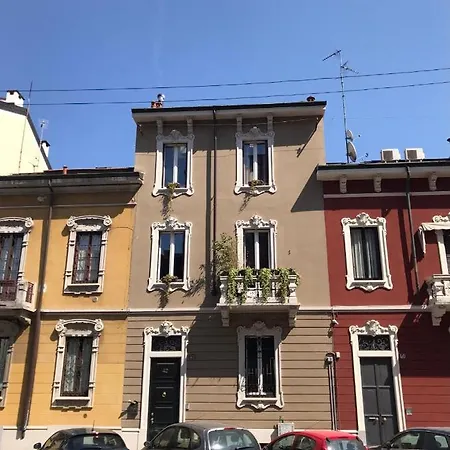Lippi 42 With Private Garden * Mailand